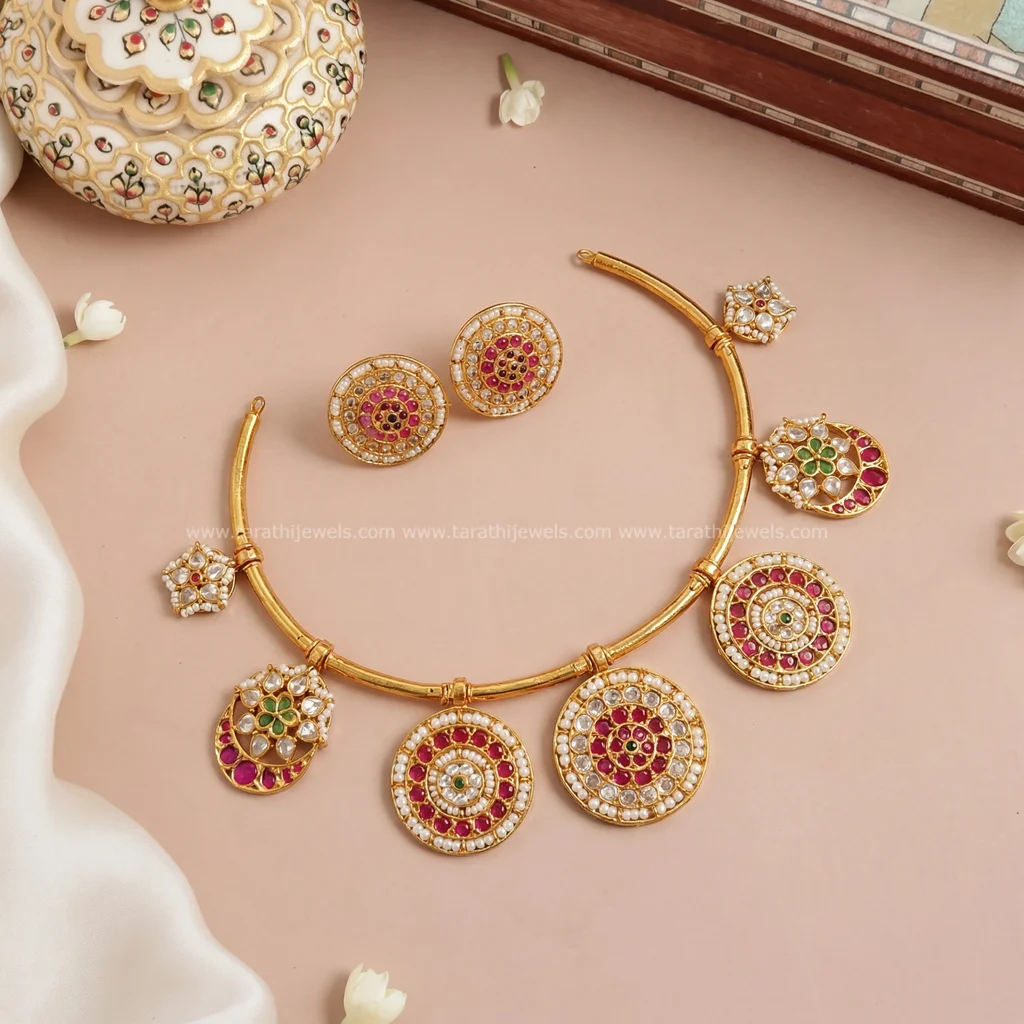 Ad Hasli choker CH385