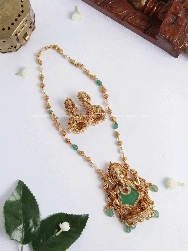 Tarathi Antique Lord Ganeesha Pendant Haaram HA365