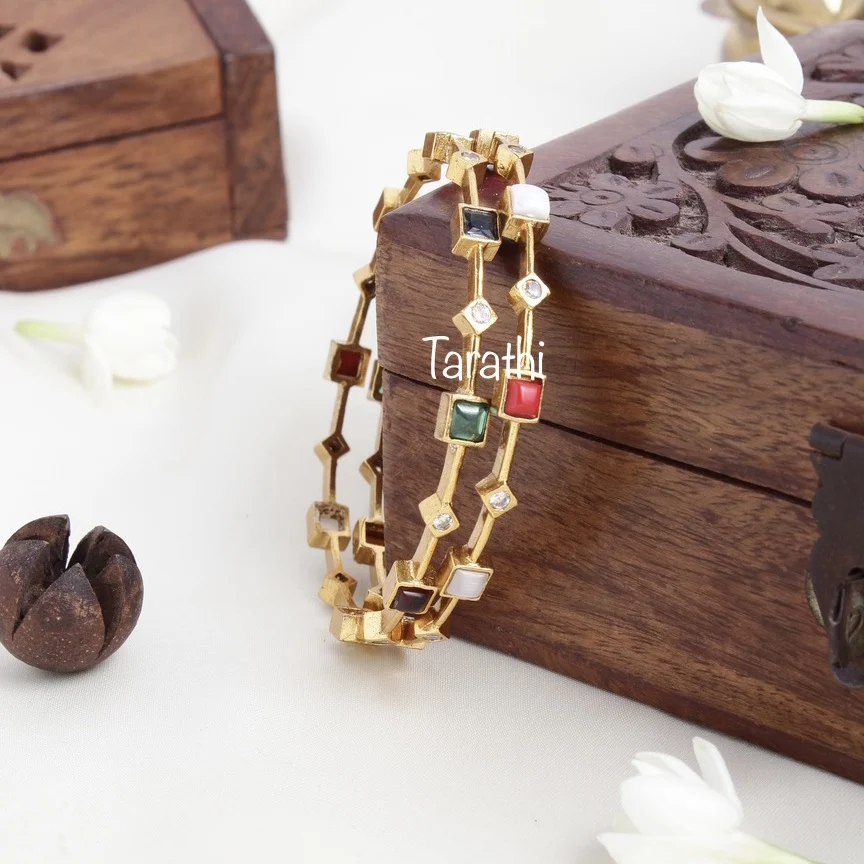 Navarathna Bangles BA163