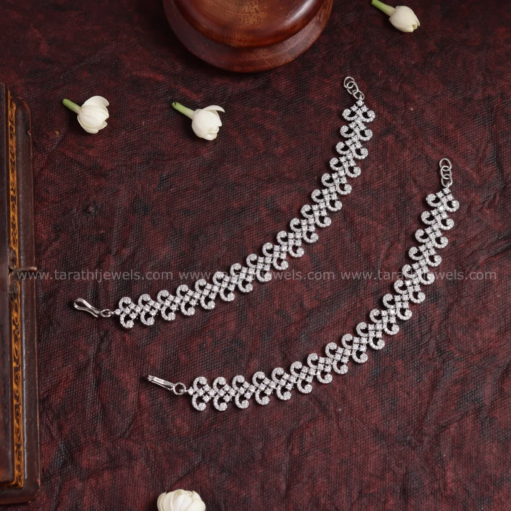 Diamond Look alike Earring Chain EC142