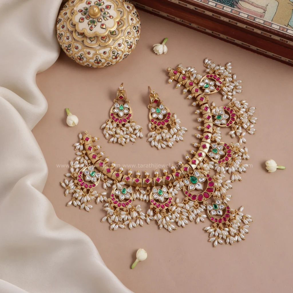 Jadau Kundan Floral Half Moon Guttapusalu Necklace N901